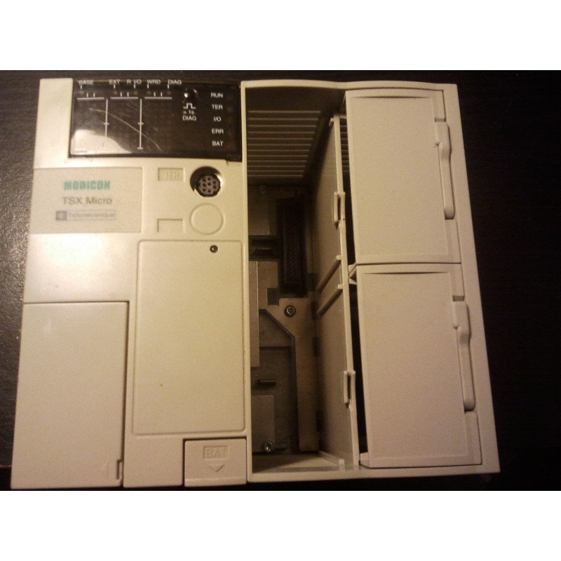 TSX37 Micro 05001 TSX3705001 Schneider Automate